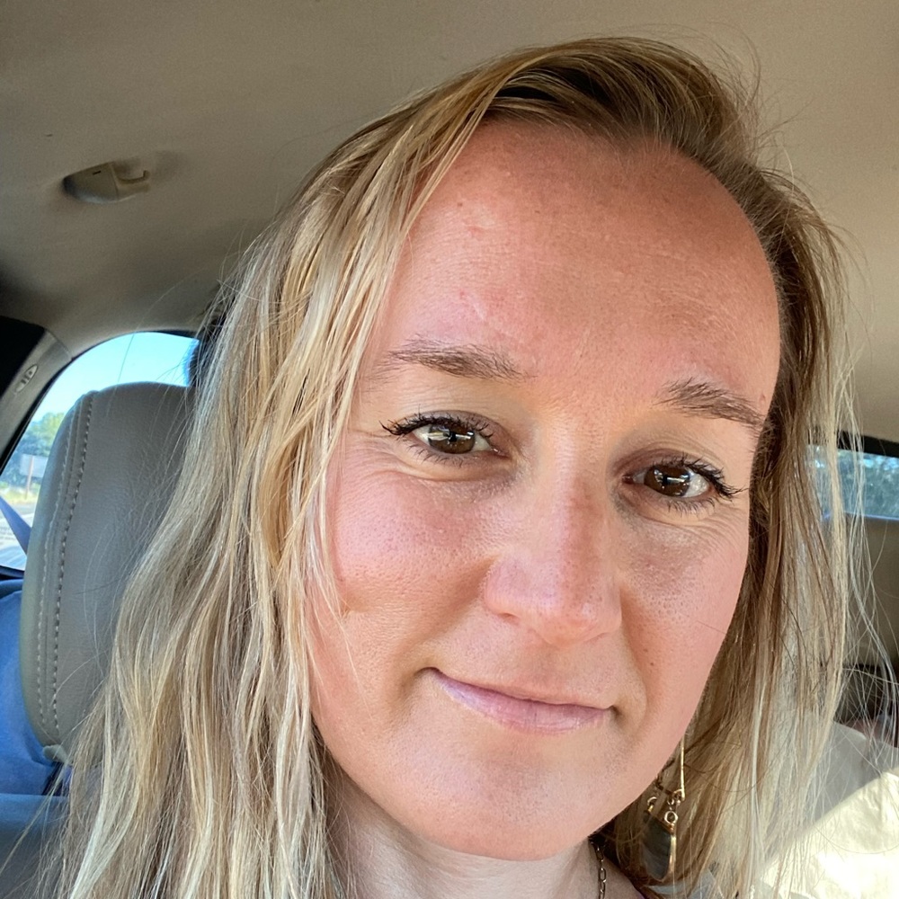 Meet your Posher, Misty